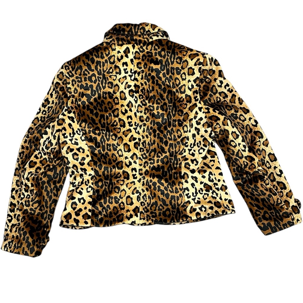 A-Line Velvet Leopard Print Jacket with Pockets. 21” Pit to Pit 23” Length - Picture 3 of 6